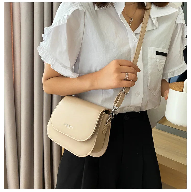 PLAIN FASHION TREND BEIGE HERITAGE BAG
