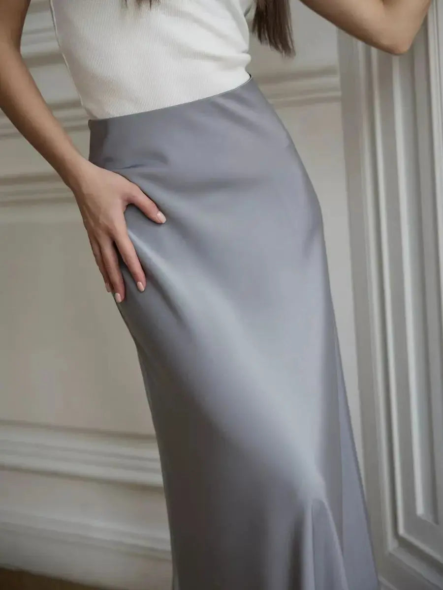 CLASSIC SATIN SKIRT