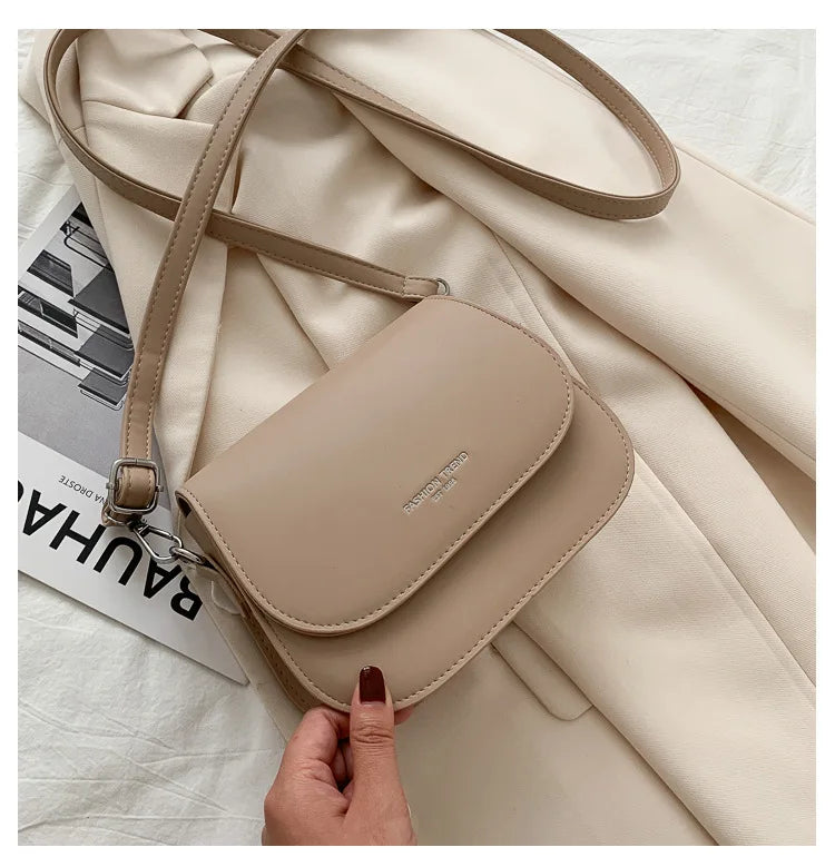 PLAIN FASHION TREND BEIGE HERITAGE BAG