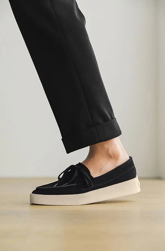 HIGH QUALITY LACED BLACK CLASSIC LOAFERS