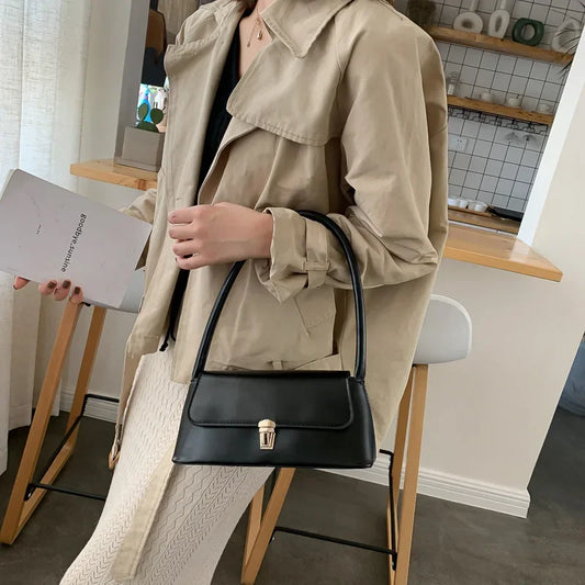 BLACK OLD MONEY ELEGANT SIMPLE HANDBAG