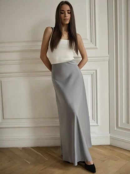 CLASSIC SATIN SKIRT