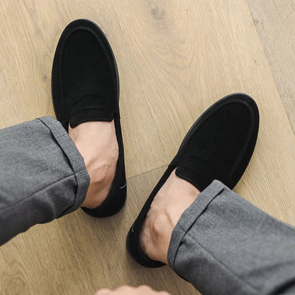 HERITAGE BLACK SLIP-ON LOAFERS