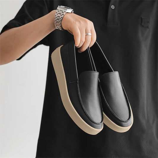 HIGH QUALITY SMOOTH BLACK CLASSIC LOAFERS