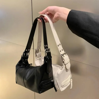 BLACK VINTAGE SHOULDER PURSE