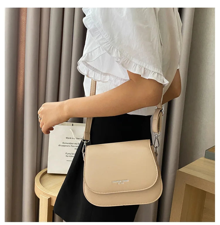 PLAIN FASHION TREND BEIGE HERITAGE BAG