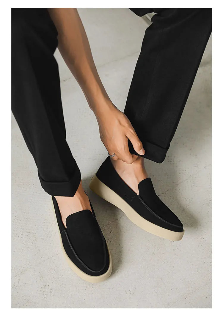 HIGH QUALITY BLACK CLASSIC LOAFERS