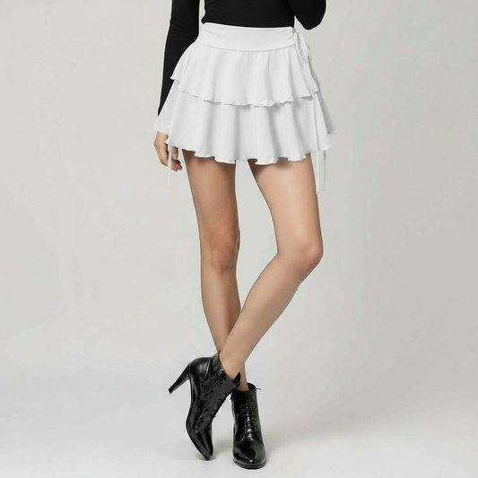 HIGH-WAIST WHITE MODERN SKIRT
