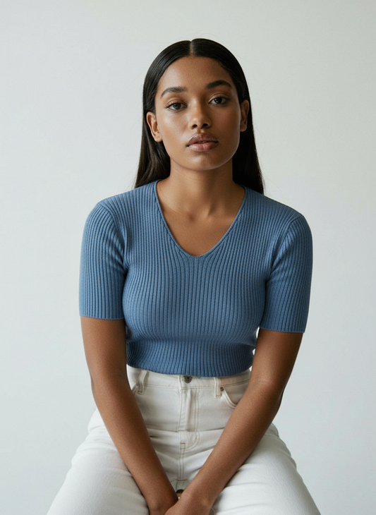BLUE CASUAL SLIM KNIT V-NECK SHIRT